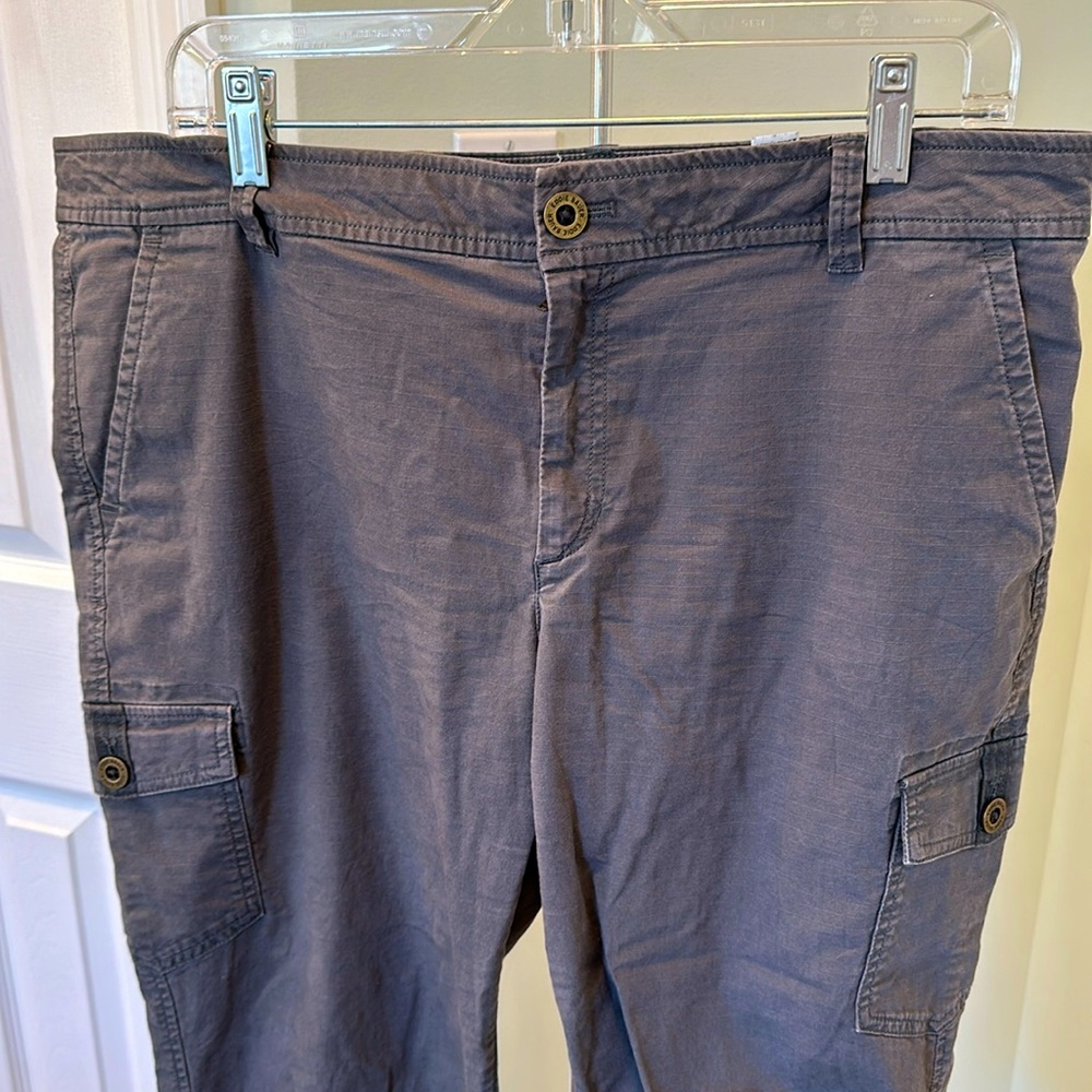 Like new grey Eddie Bauer slacks